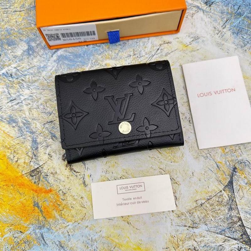 LV Wallets 146